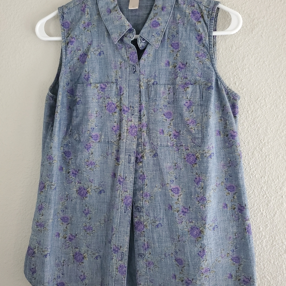 Loft Blue jean sleeveless floral shirt